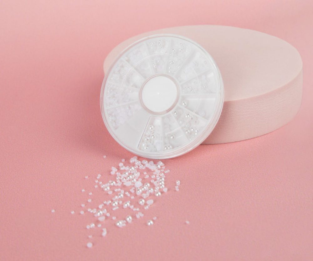 Emmi-Nail Display μισοστρογγυλές πέρλες "little white"